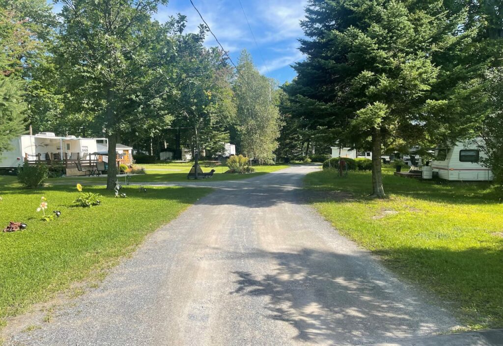 Thumbnail-For-Saint-Joachim-de-Shefford-Camping-By-Jet Loans