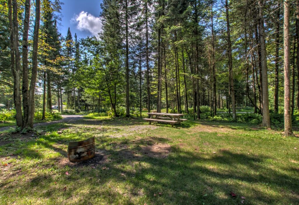 Thumbnail-For-Riviere Du Passant-By-Jet Loans