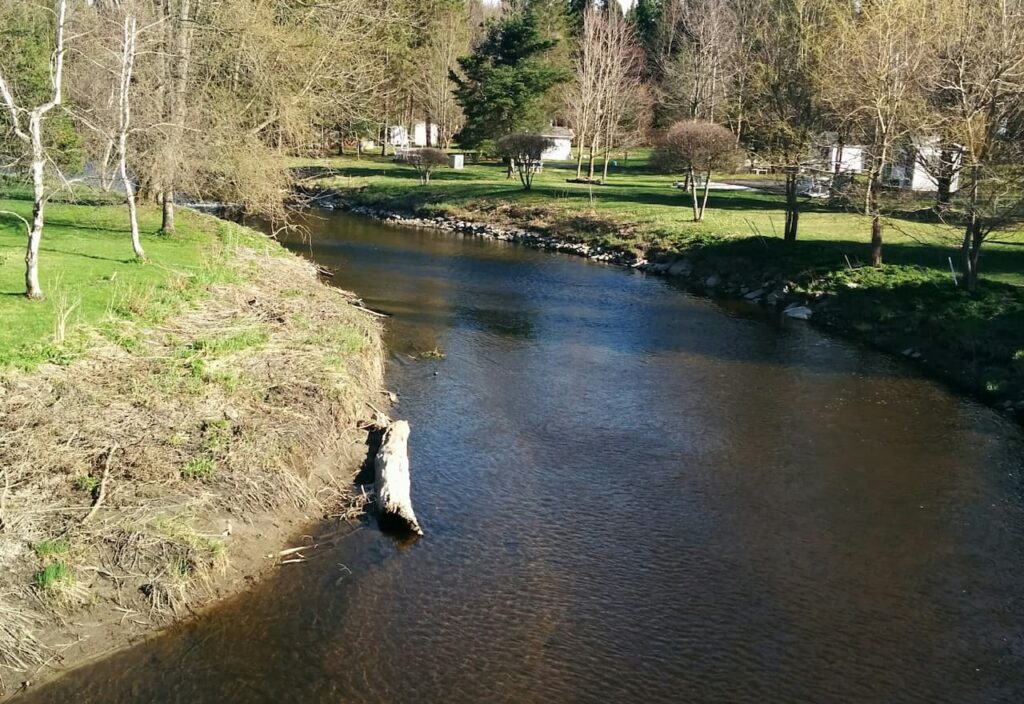 Thumbnail-For-Rue Principale-Picturesque View-By-Jet Loans