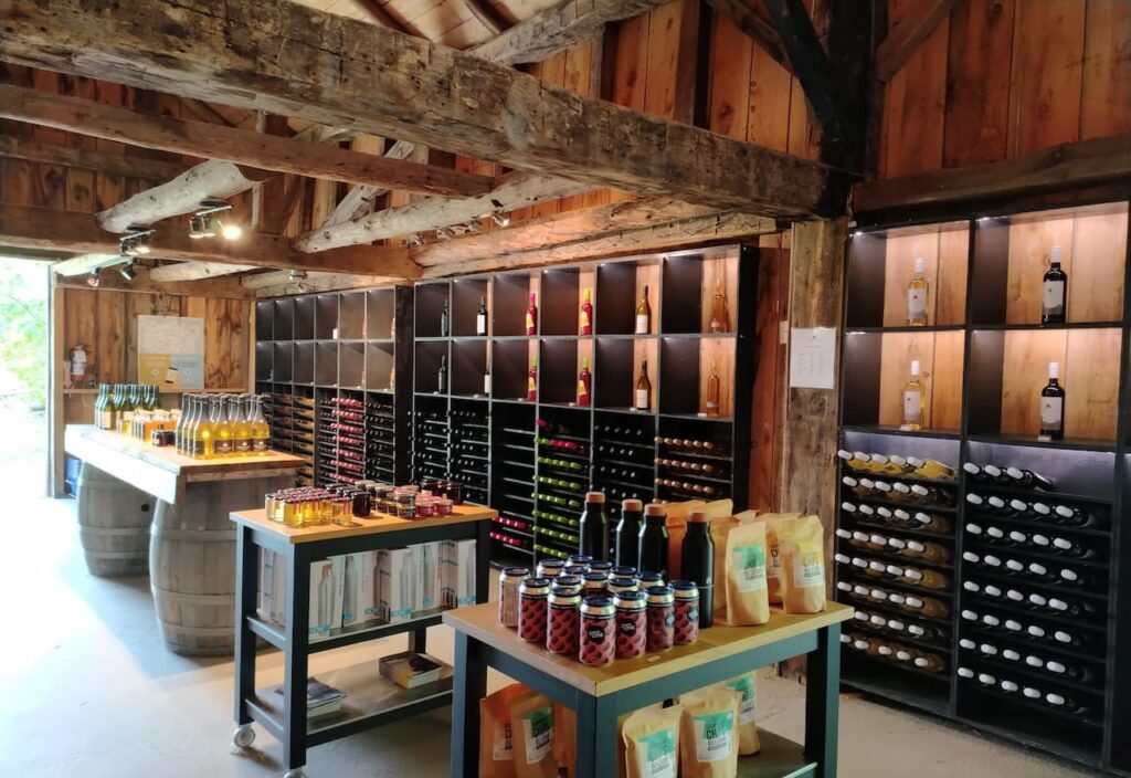 Thumbnail-For-Domaine du Ridge-Wine Route Quebec -By-Jet Loans