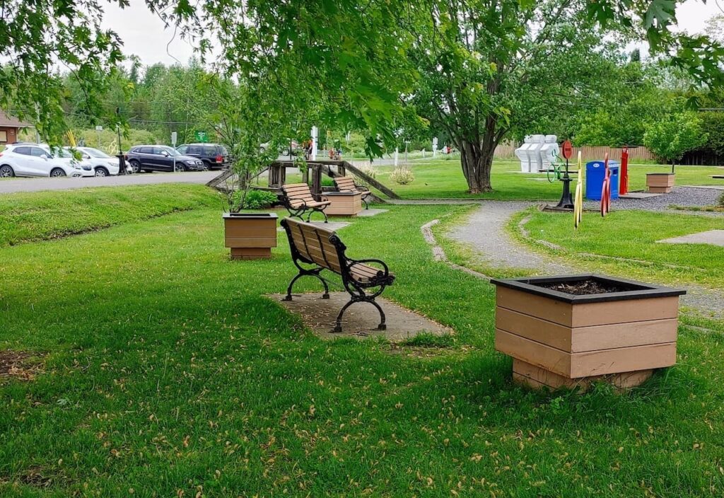 Thumbnail-For-Park Caboose-Waterloo-Ontario -By-Jet Loans