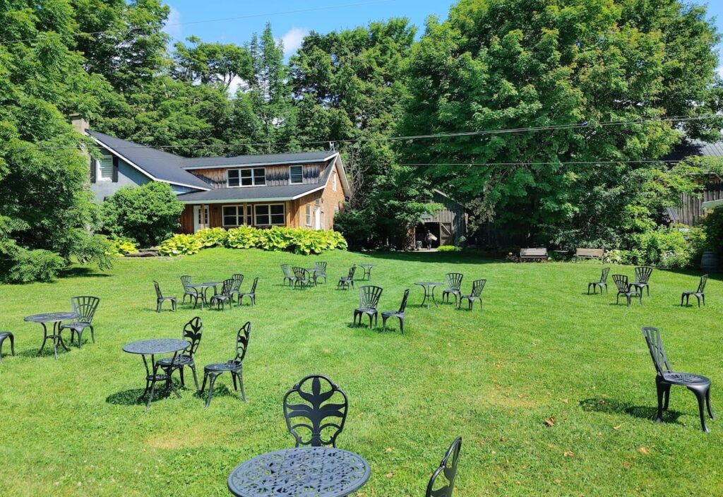 Thumbnail-For-Wine Route Quebec -By-Jet Loans