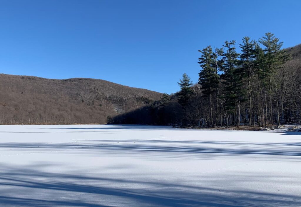 Thumbnail For Lac Hertel By Jet Loans